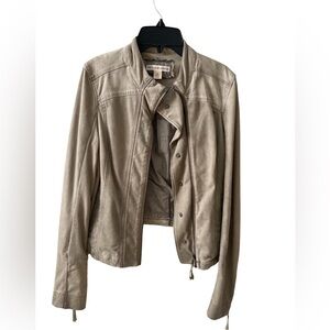Peyton Jensen zip up moto-style jacket in taupe/ light brown Size Small
